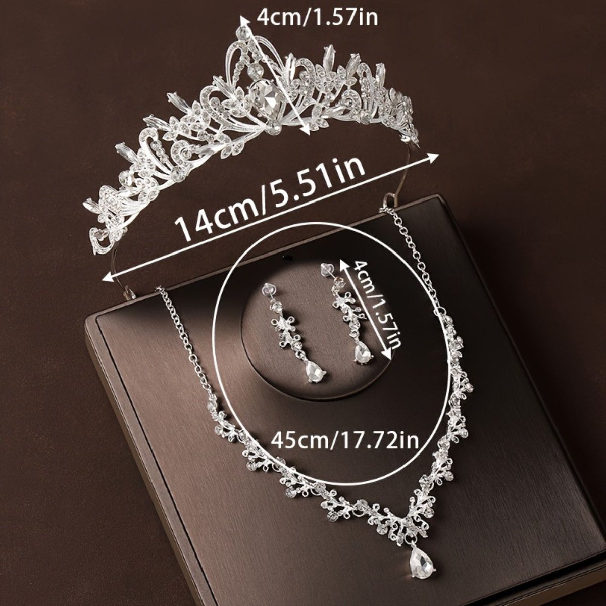 Set Tiara Collar Aretes para Quince Años o Novia – Brillo Elegante de Cristal