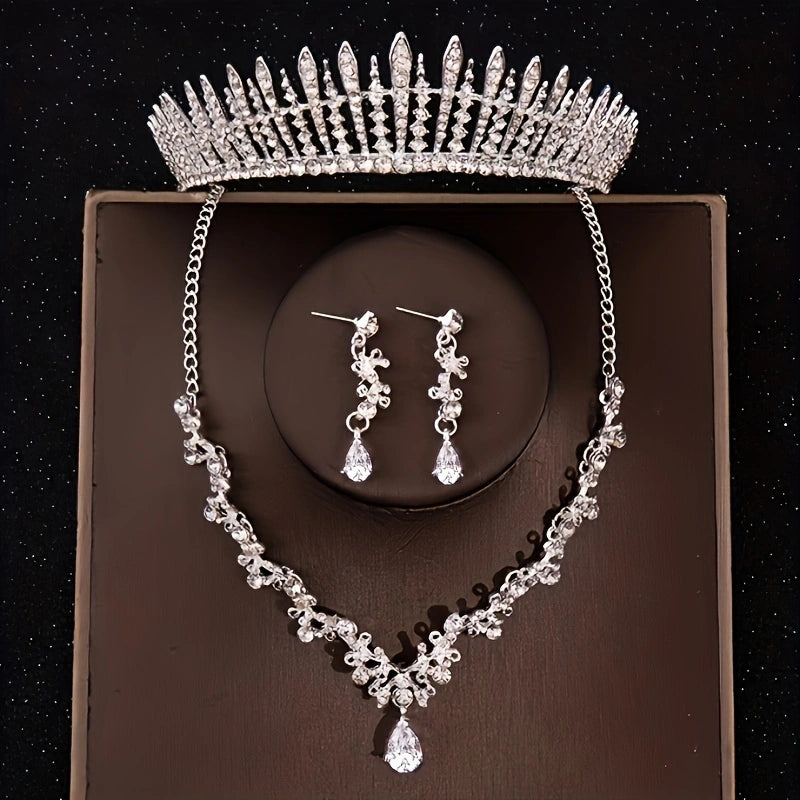 Set Tiara, Collar y Aretes para 15 Años Adriana