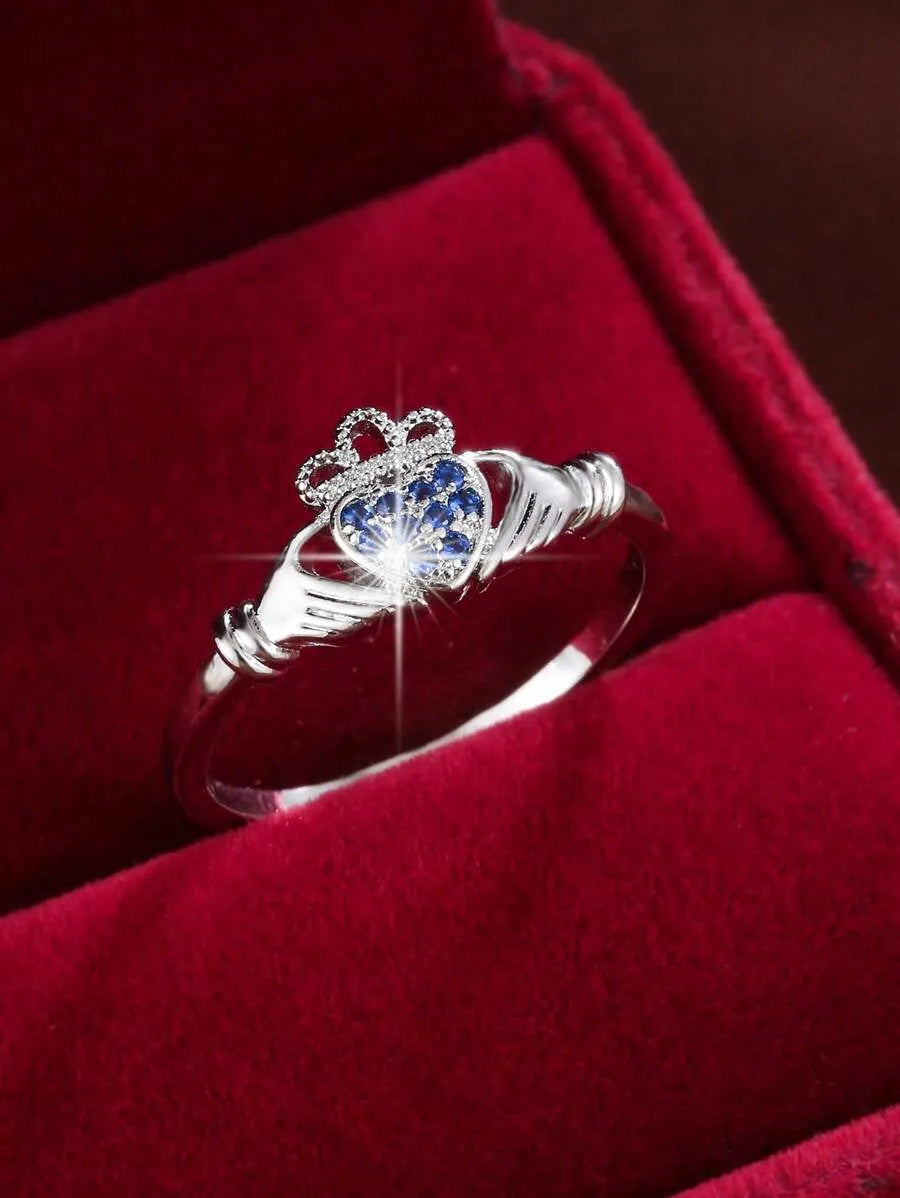 Anillo Acero Inoxidable con Corazón y Circonias