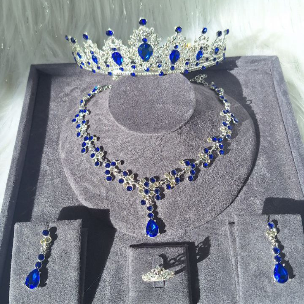 Set Tiara Collar Aretes Anillo 15 Años Princesas