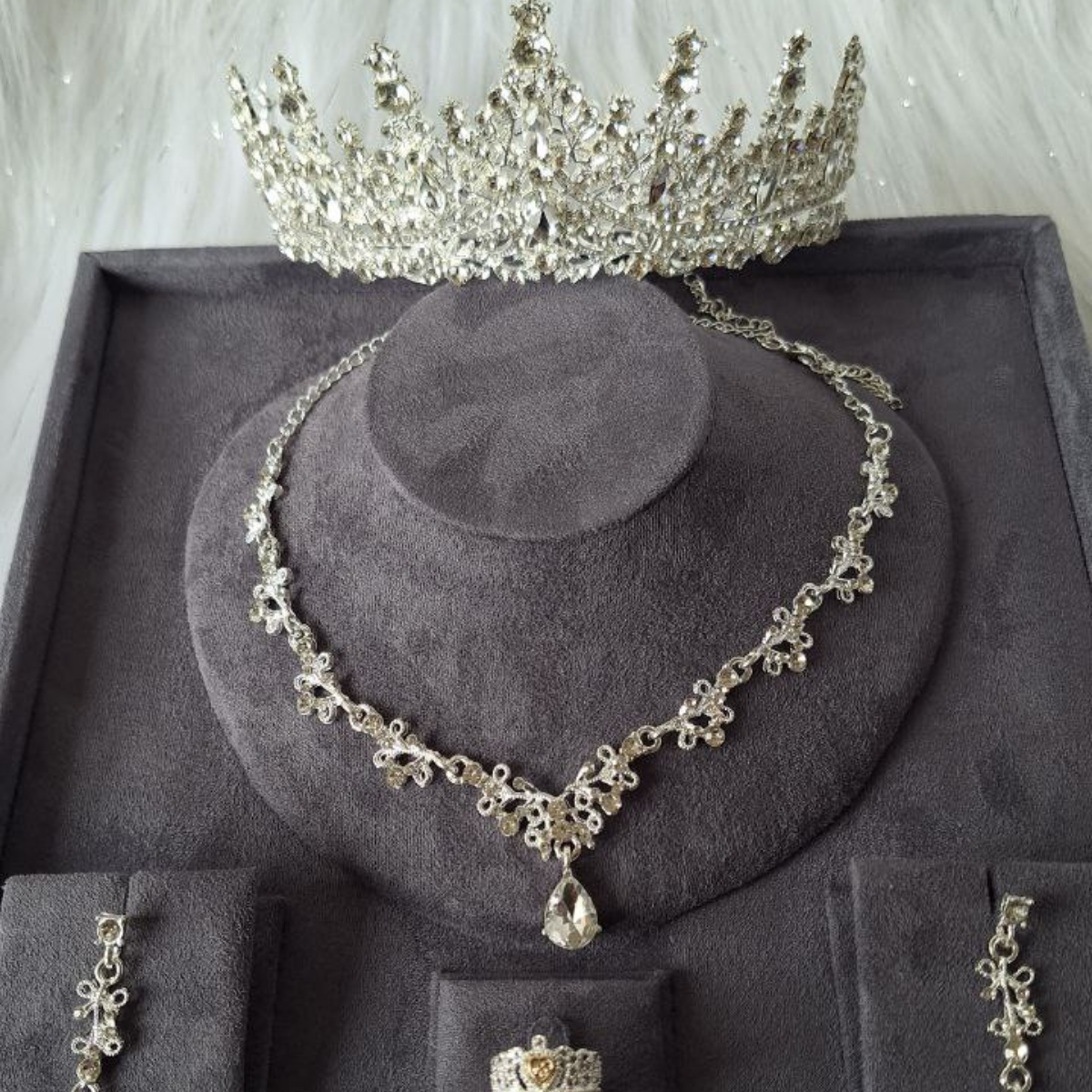 Set Tiara Collar Aretes Anillo 15 Años Princesas