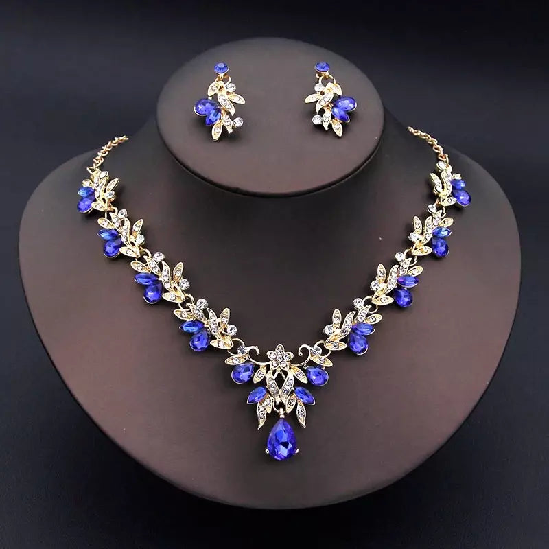 Set de Collar y Aretes – Elegancia para Eventos - Azul - Collares