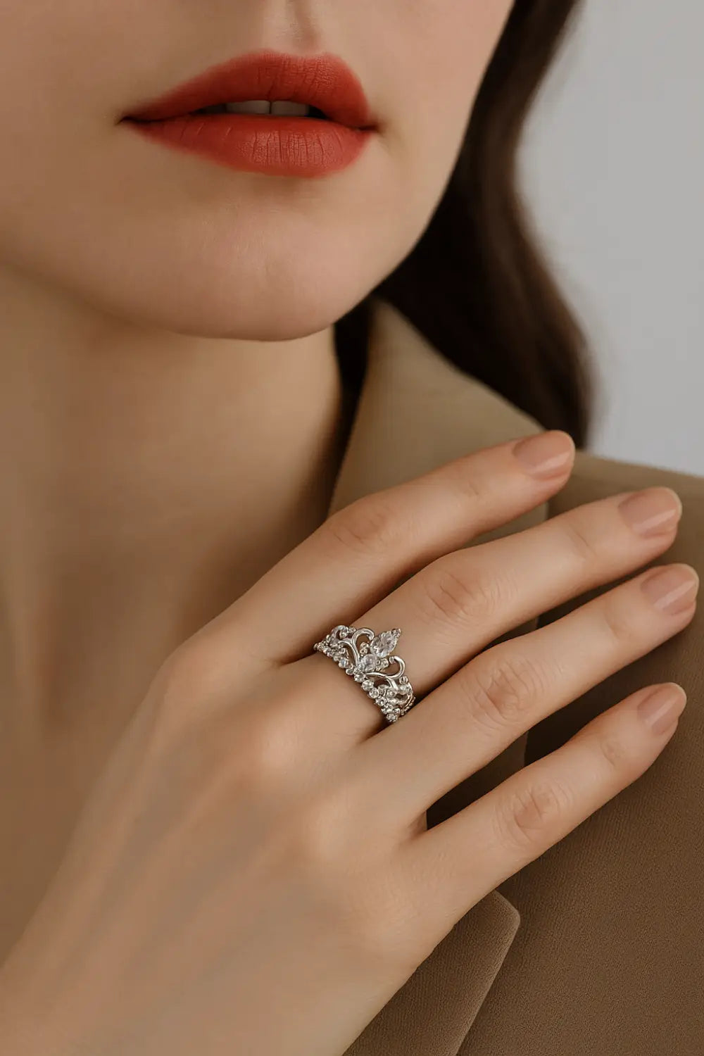 Anillo Princesa en Acero Inoxidable Plateado con Circonias