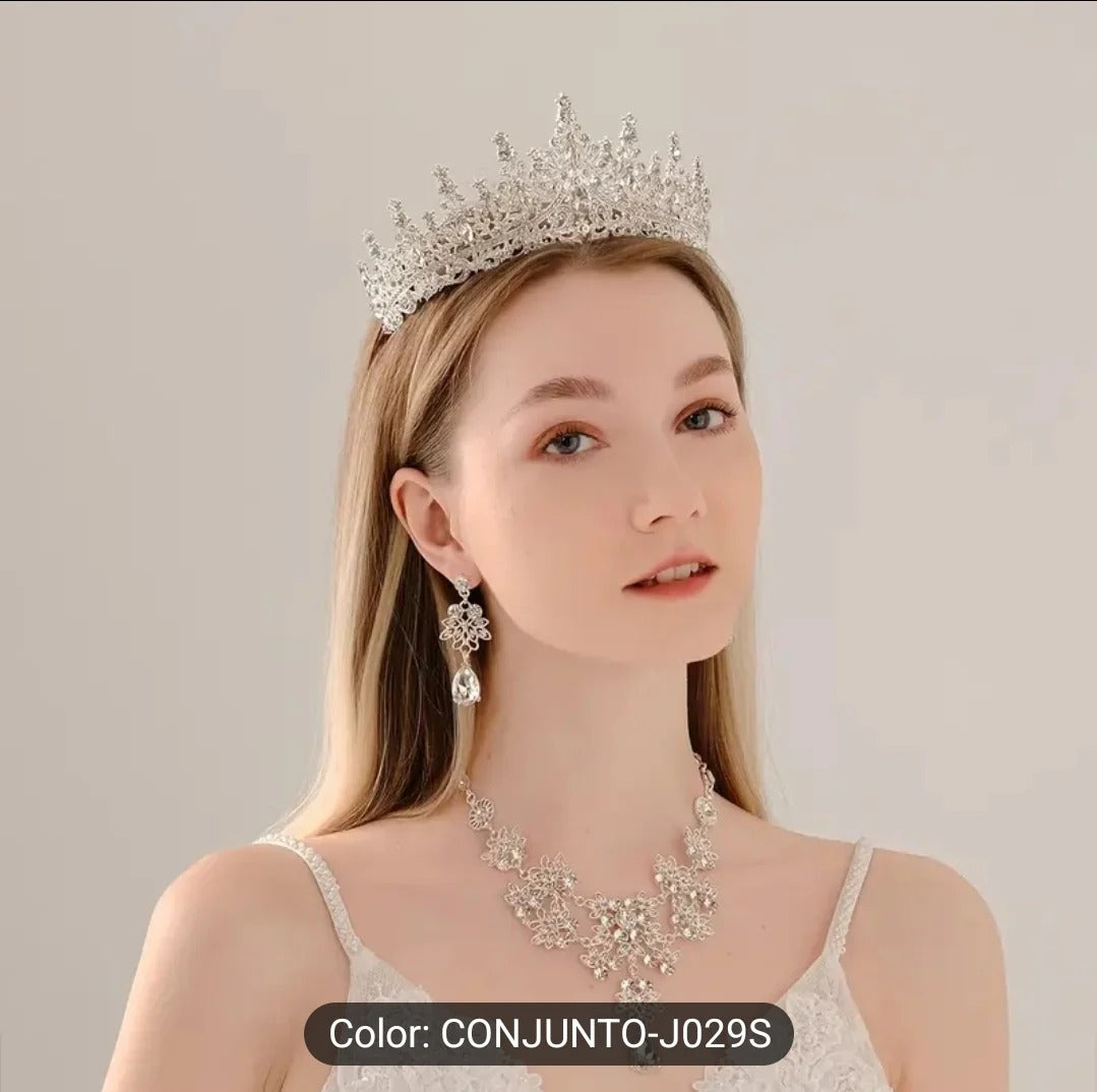 Tiara de Cristal Plateada y Dorada – Tiara Elegante para Bodas y Eventos - Corona