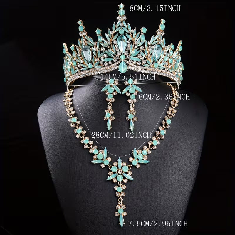 Set verde claro: tiara, collar y aretes 