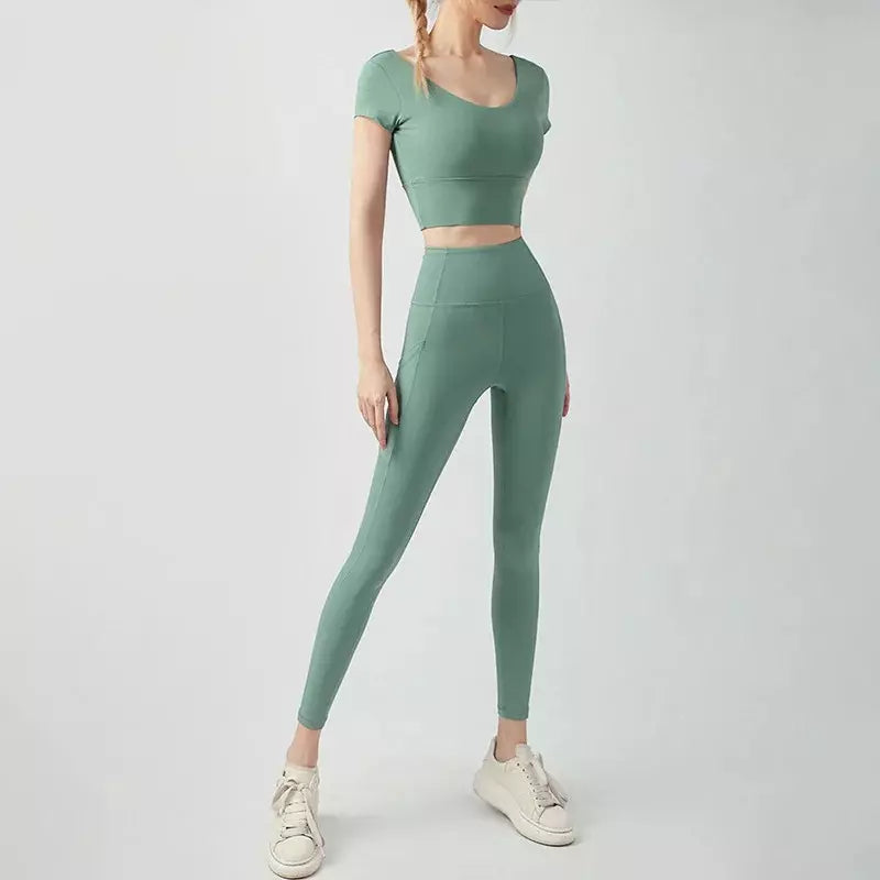 Conjunto Gimnasio Camisa Y Leggins 2 Piezas - Verde oscuro