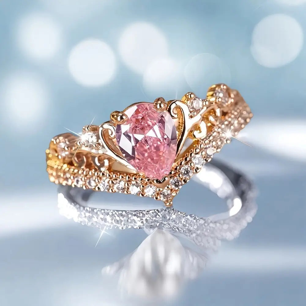 Anillo princesa corona dorada piedra rosa quinceañera Colombia