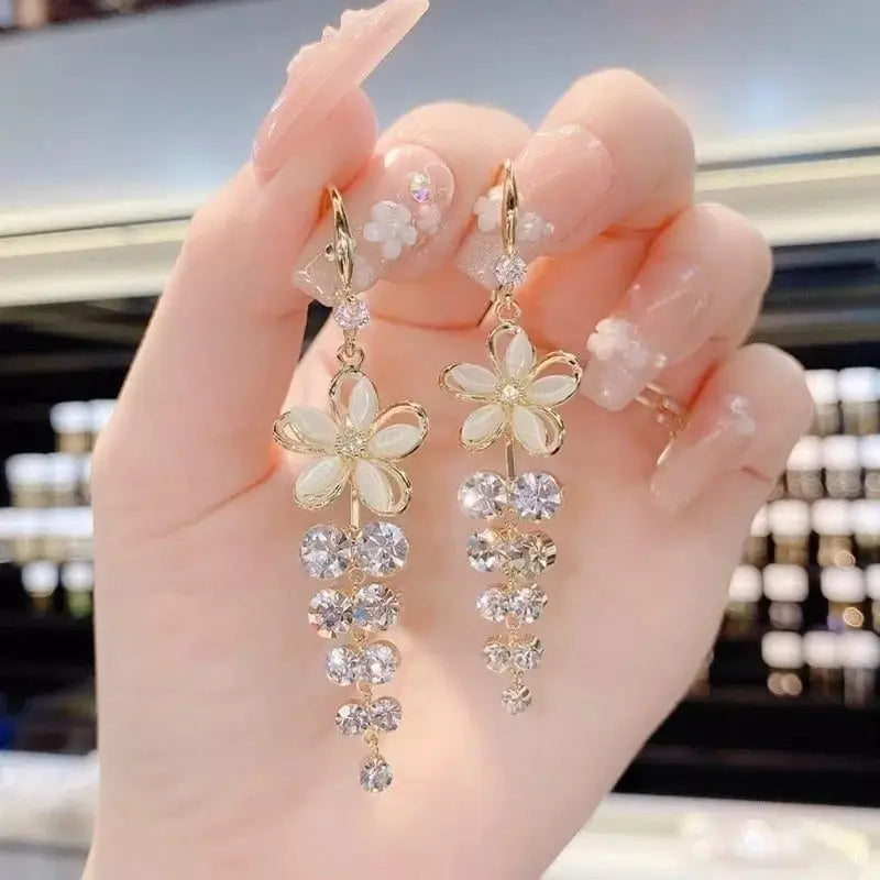 Aretes elegantes novia quinceañera fiesta bodas Colombia