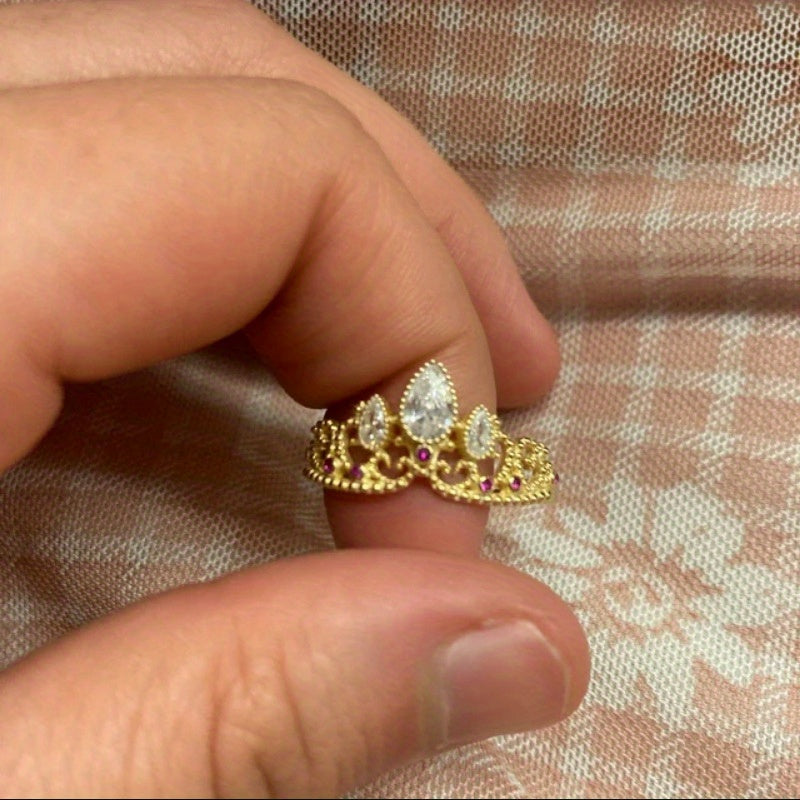 Anillo de Rapunzel Princesa Corona Dorada con Circonias