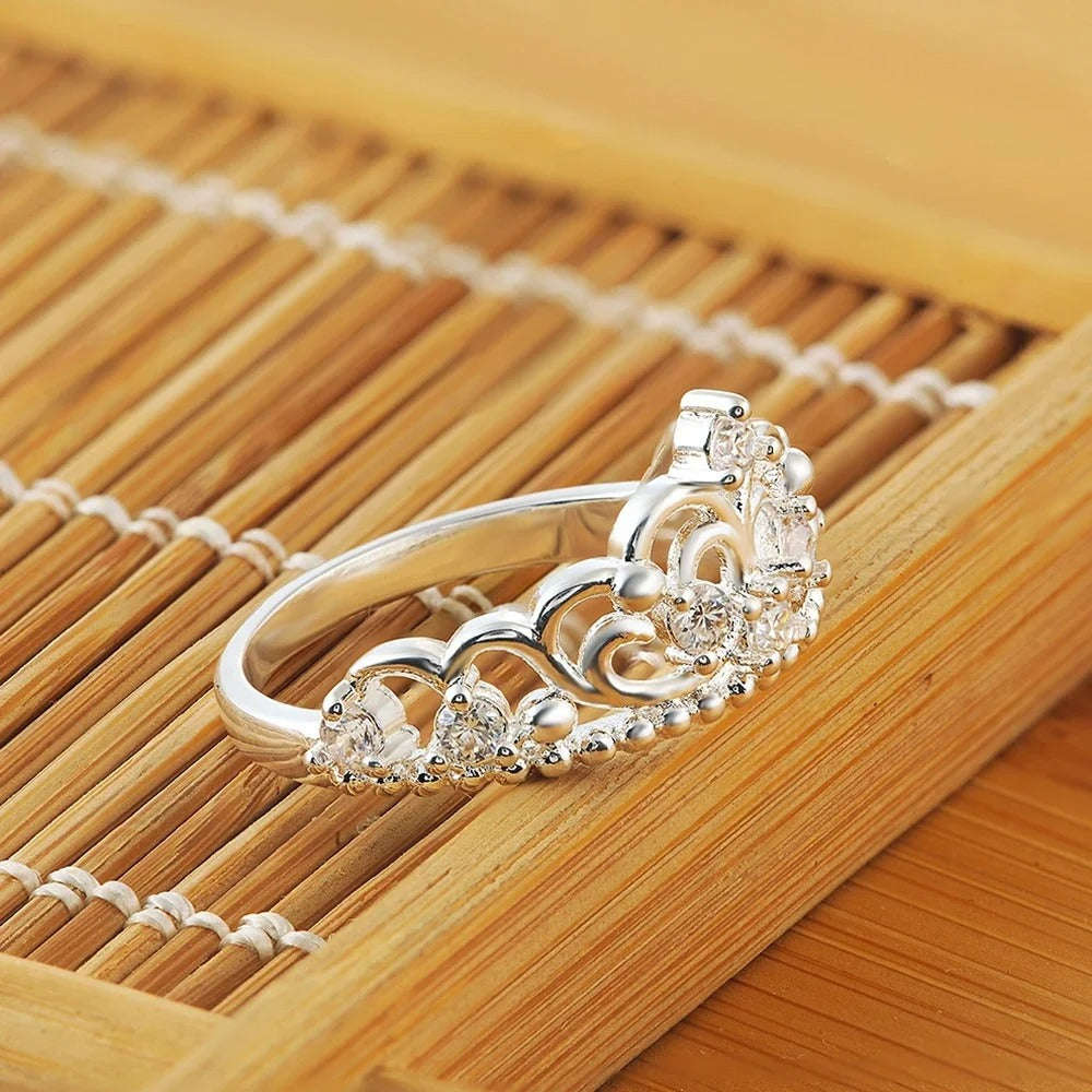 Anillo Princesa en Acero Inoxidable Plateado con Circonias