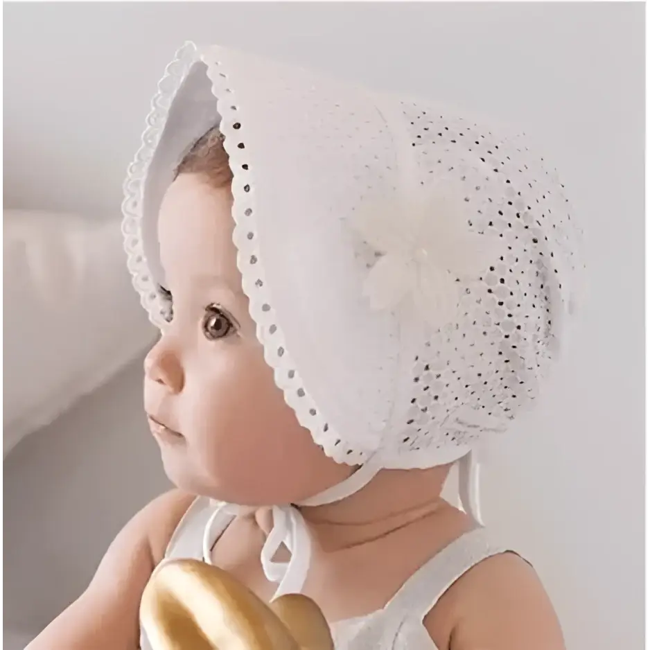 Gorro bebé encaje tipo pava bautizo Colombia