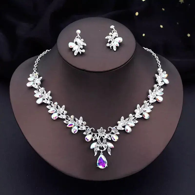 Set collar aretes elegantes eventos Colombia