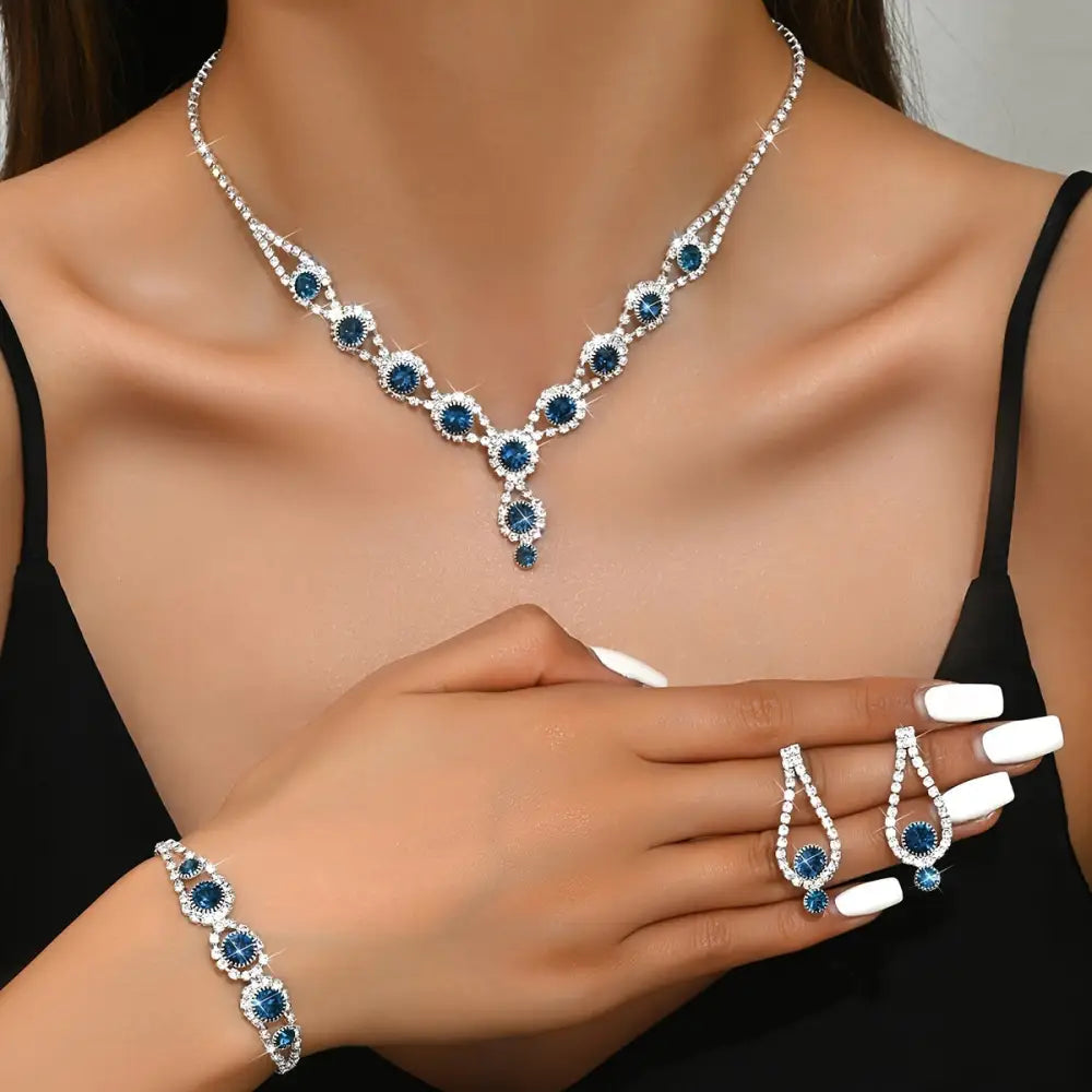 Set joyería plateada collar pulsera aretes Colombia