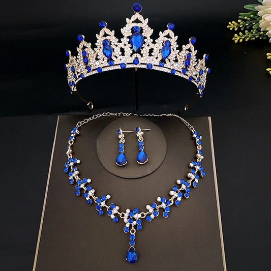 Conjunto De Collar Aretes y Tiara 3 Piezas